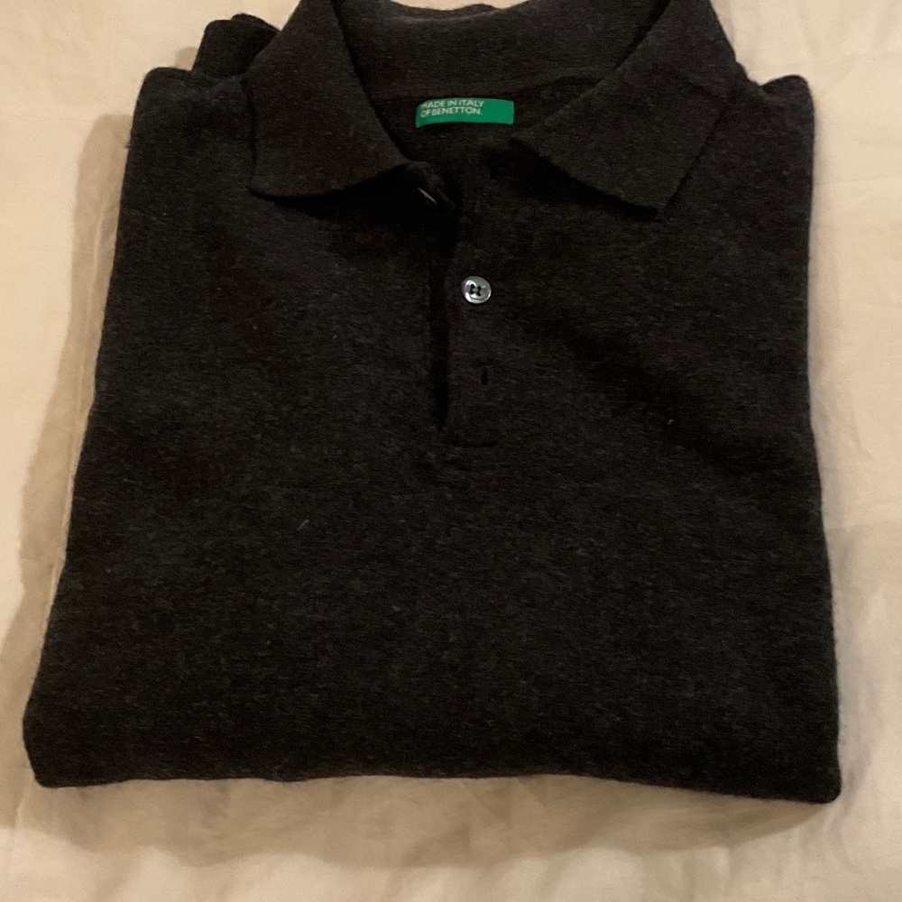 Men's Black Vintage Benetton Sweater